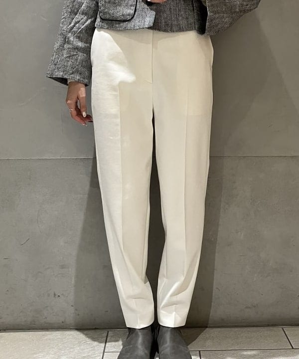nodokaさんの「BEAMS WOMEN｜BAUM UND PFERDGARTEN / BEBETH ヘリンボーン リネンジャケット」を使ったコーディネート