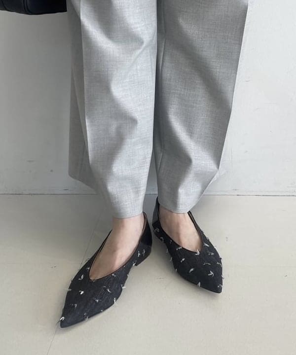 Ichika Hondaさんの「BEAMS WOMEN｜クロップド ワイドパンツ」を使ったコーディネート