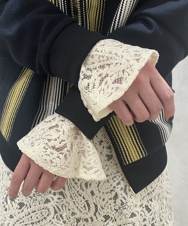 加歩さんの「BEAMS WOMEN｜ペイズリー レース ワンピース」を使ったコーディネート