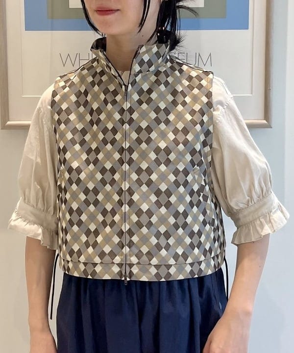 にしだてさんの「BEAMS WOMEN｜ポリエステル ジャガード ベスト」を使ったコーディネート