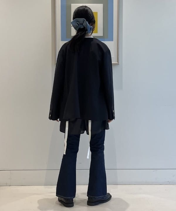 にしだてさんの「BEAMS WOMEN｜maturely / デニム リペア スクエア シュシュ」を使ったコーディネート