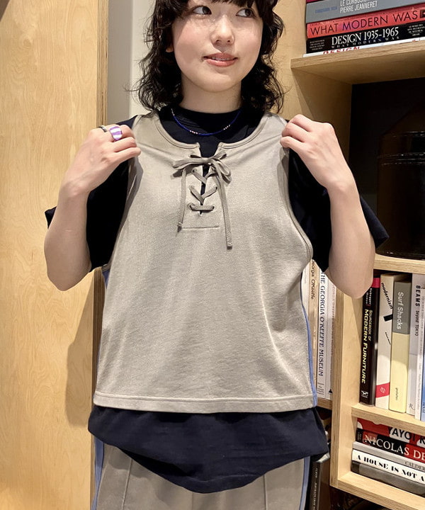 小原 もこさんの「BEAMS WOMEN｜【別注】Lee / ダメージ & リペア ウエスタン シャツ」を使ったコーディネート