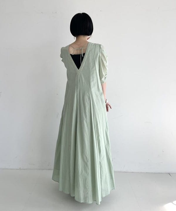 shirakiさんの「BEAMS WOMEN｜【別注】ne Quittez pas / ボイル ギャザースリーブ ワンピース」を使ったコーディネート