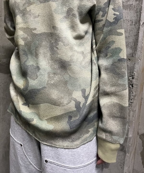 前田 優衣さんの「BEAMS WOMEN｜ダブルニースウェットパンツ」を使ったコーディネート