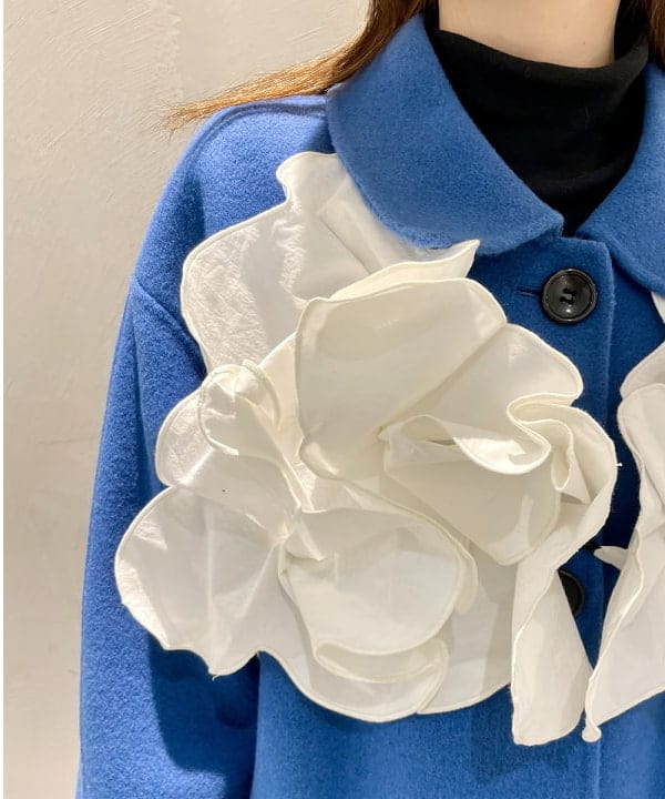 カタヤマ アヤさんの「BEAMS WOMEN｜ガーゼ フライス タートルネック トップス」を使ったコーディネート