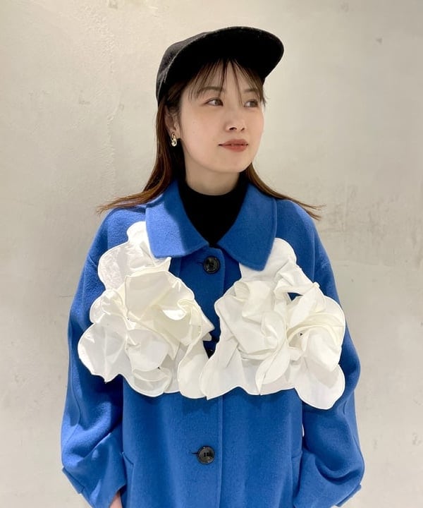 カタヤマ アヤさんの「BEAMS WOMEN｜ガーゼ フライス タートルネック トップス」を使ったコーディネート