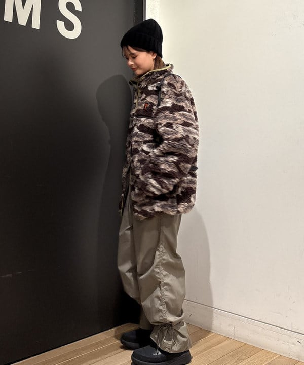キムさんの「BEAMS WOMEN｜【別注】South2 West8 / Trout Piping Jacket」を使ったコーディネート