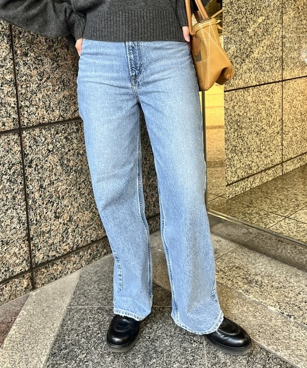 篠崎 香月さんの「BEAMS WOMEN｜【別注】L.L.Bean / Deep Bottom Leather Handle Zip Tote Mini」を使ったコーディネート