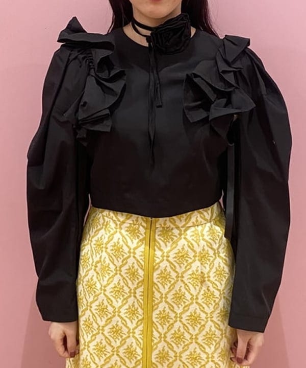 晶さんの「BEAMS WOMEN｜ジャカード フロント ジップ タイト スカート」を使ったコーディネート