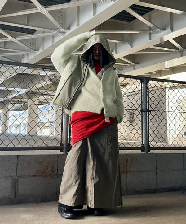 翔さんの「BEAMS WOMEN｜7ゲージ ソリッドシャギー カーディガン」を使ったコーディネート