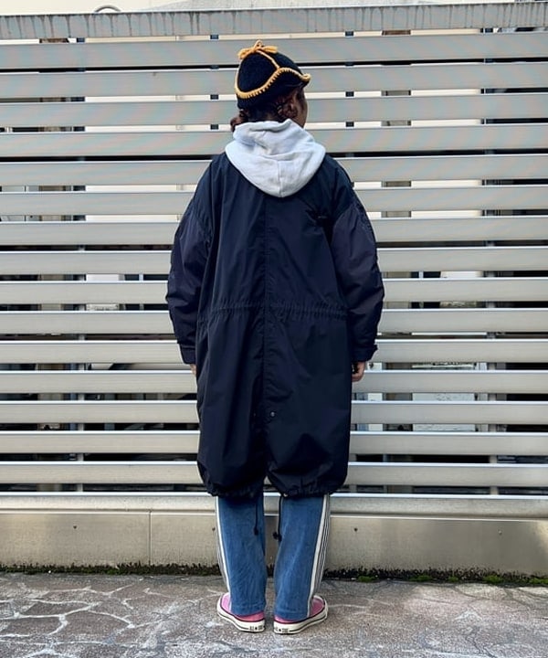 Kyooka Sayakaさんの「BEAMS WOMEN｜Manhattan Portage / 別注 MP1603-3EMB-BMB」を使ったコーディネート