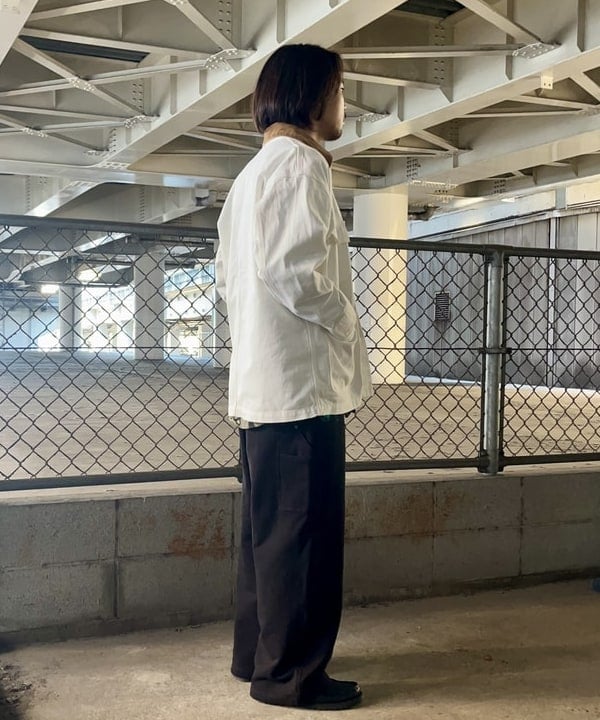 槙山 賢斗さんの「BEAMS WOMEN｜ダブルニースウェットパンツ」を使ったコーディネート