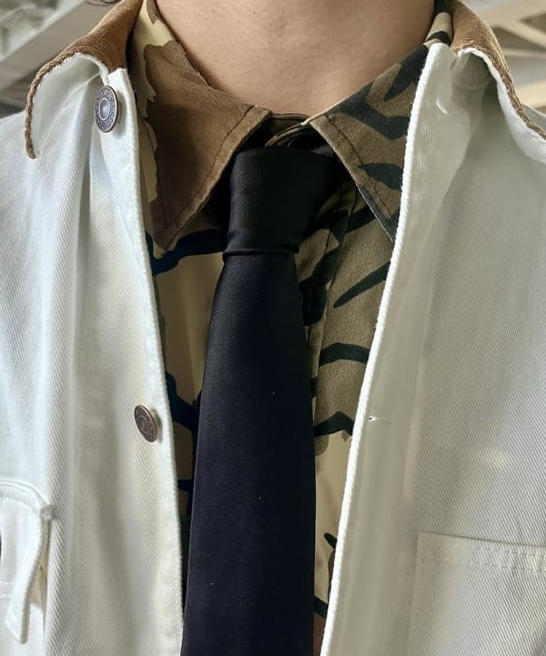 槙山 賢斗さんの「BEAMS WOMEN｜ダブルニースウェットパンツ」を使ったコーディネート