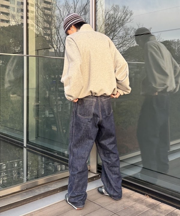 中嶋 大介さんの「BEAMS WOMEN｜【別注】Champion / ジップ ジャケット」を使ったコーディネート