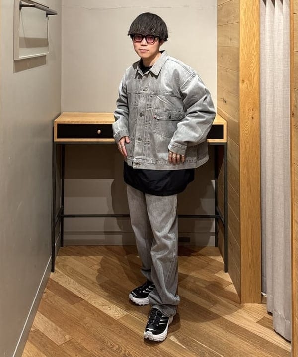 三宅 康平さんの「BEAMS WOMEN｜HOKA / MAFATE THREE 2」を使ったコーディネート