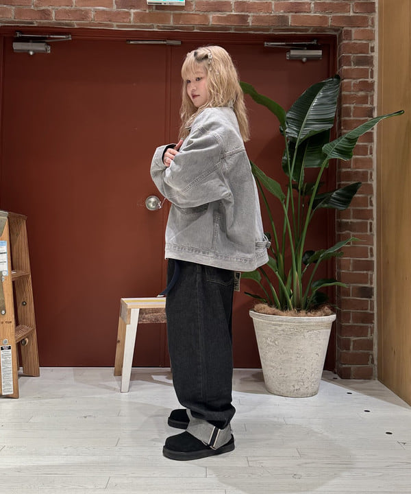 竹村 澄玲さんの「BEAMS WOMEN｜BEAMS BOY / USA テープベルト NEW」を使ったコーディネート