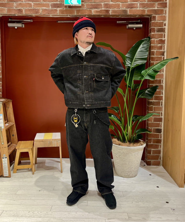 新里 京介さんの「BEAMS WOMEN｜BEAMS PLUS / アメリカン オックスフォード ボタンダウン シャツ クラシックフィット」を使ったコーディネート