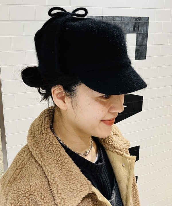 岡 弥生さんの「BEAMS WOMEN｜パターンチェック バッグ」を使ったコーディネート