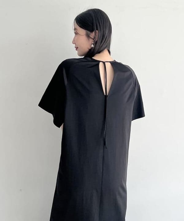 隈元 楓さんの「BEAMS WOMEN｜グロス Tドレス .M」を使ったコーディネート