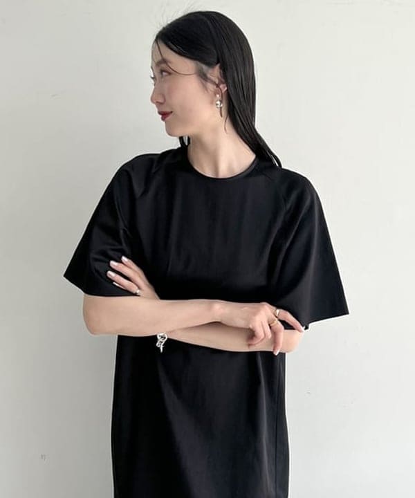 隈元 楓さんの「BEAMS WOMEN｜グロス Tドレス .M」を使ったコーディネート