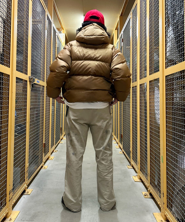 IHA(イハ)さんの「BEAMS WOMEN｜Dermizax (TM) リバーシブル ダウンジャケット」を使ったコーディネート