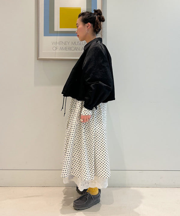 清水 彩乃さんの「BEAMS WOMEN｜ナイロン コーチ ジャケット」を使ったコーディネート