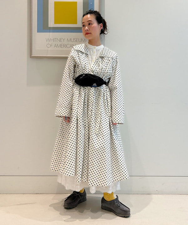 清水 彩乃さんの「BEAMS WOMEN｜ナイロン コーチ ジャケット」を使ったコーディネート