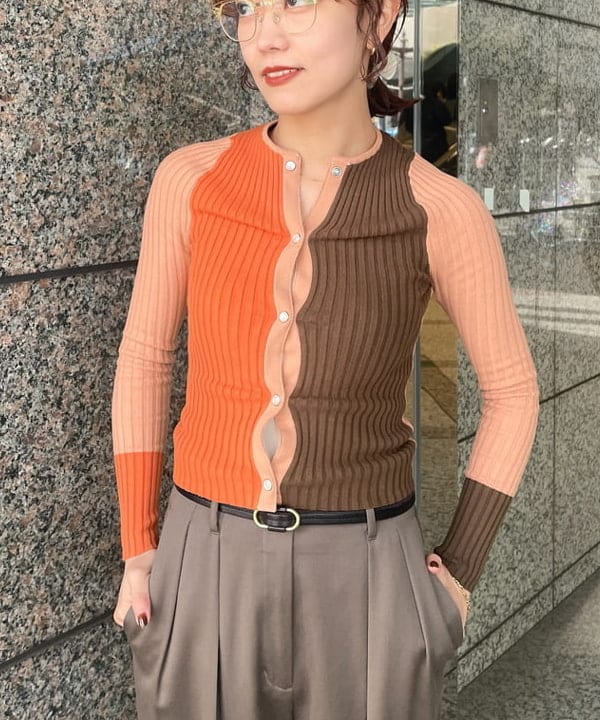 多田 日奈子さんの「BEAMS WOMEN｜1ボタン ラペルレス ジャケット」を使ったコーディネート