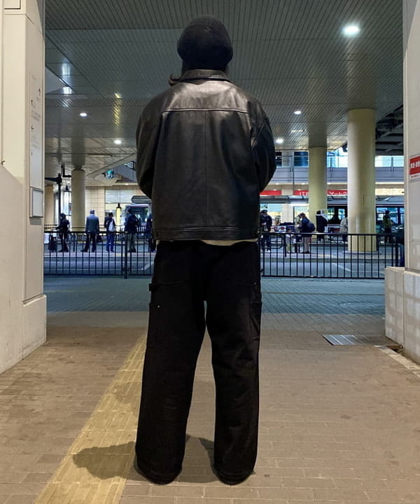 植木 竜也さんの「BEAMS WOMEN｜ワイドフィット レザー ジップブルゾン」を使ったコーディネート