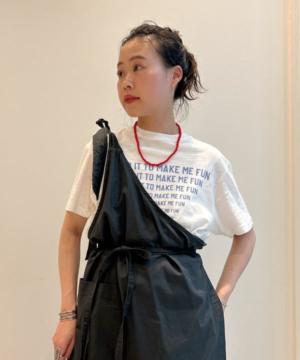 清水 彩乃さんの「BEAMS WOMEN｜【別注】NAPRON / ダメージ デニム ペイシェント バッグ」を使ったコーディネート