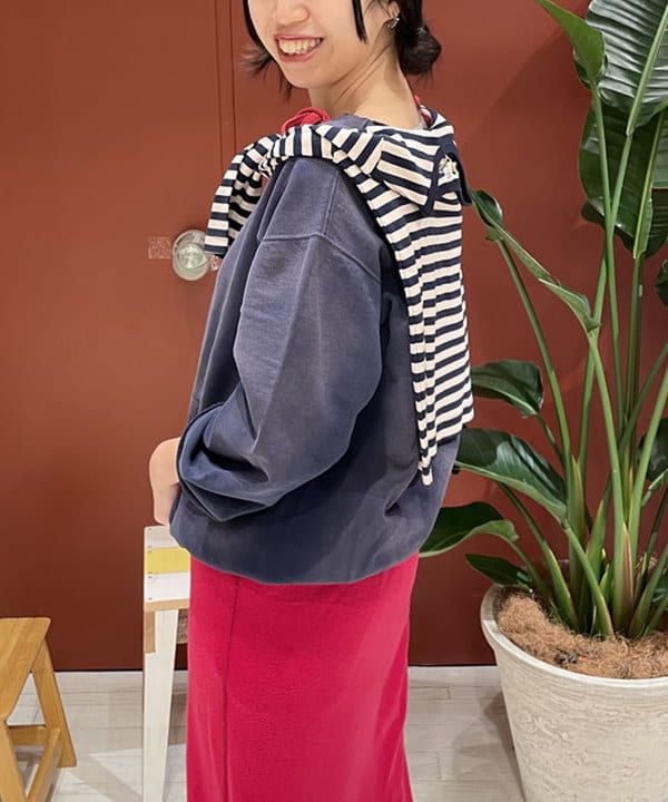 サカサイスズカさんの「BEAMS WOMEN｜BEAMS BOY / フライス 1cm ボーダー」を使ったコーディネート