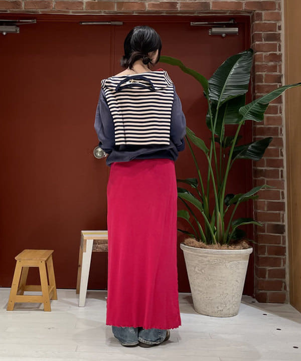 サカサイスズカさんの「BEAMS WOMEN｜BEAMS BOY / フライス 1cm ボーダー」を使ったコーディネート