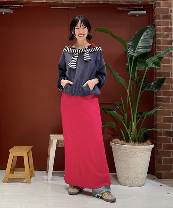 サカサイスズカさんの「BEAMS WOMEN｜BEAMS BOY / フライス 1cm ボーダー」を使ったコーディネート