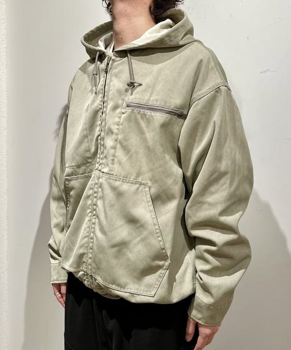 関澤 佑樹さんの「BEAMS WOMEN｜ダブルニースウェットパンツ」を使ったコーディネート