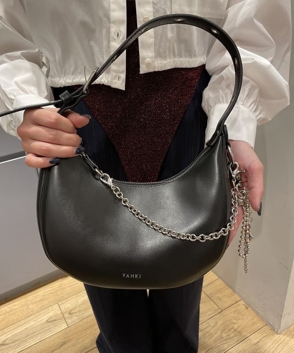 chikaさんの「BEAMS WOMEN｜」を使ったコーディネート