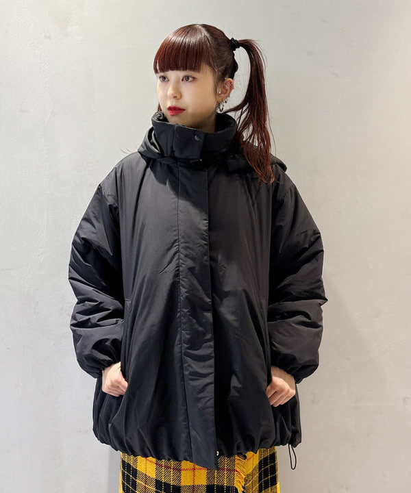 りかちょび/岸本梨佳さんの「BEAMS WOMEN｜フラップ ミニ バッグ」を使ったコーディネート