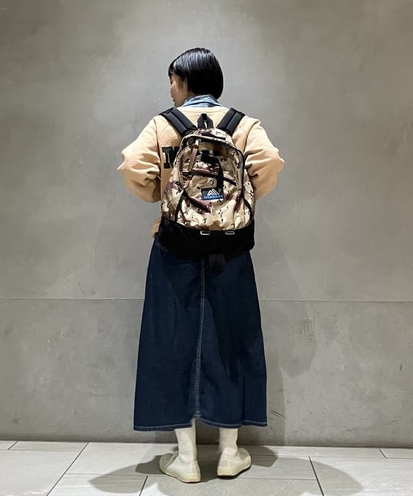 葵さんの「BEAMS WOMEN｜BUZZ RICKSON'S / 別注 シャンブレー ロングスリーブ シャツ」を使ったコーディネート