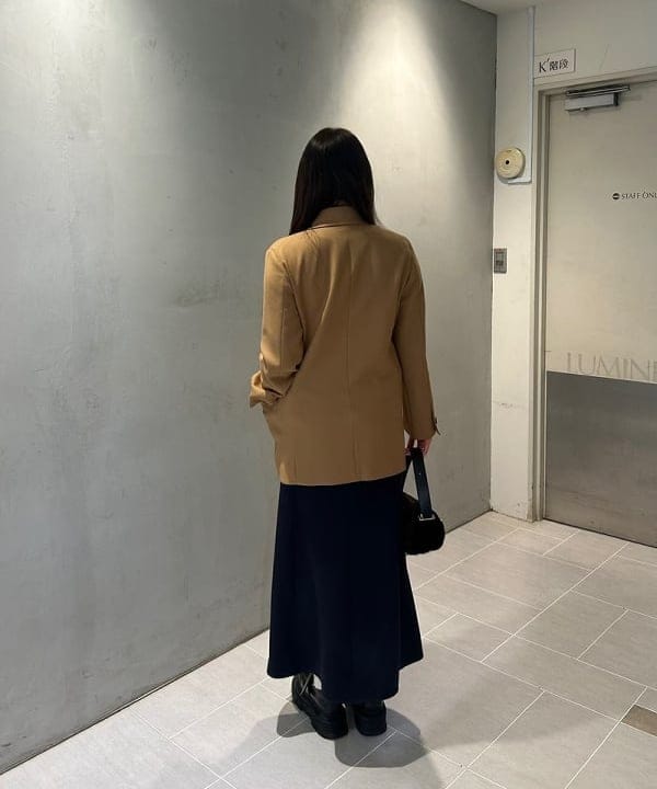 桃羽さんの「BEAMS WOMEN｜ミニ フェイクファー バッグ」を使ったコーディネート