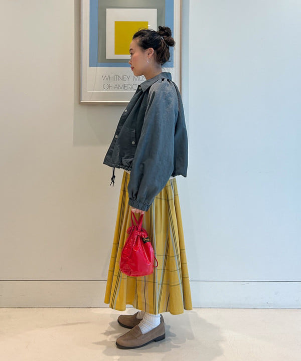 清水 彩乃さんの「BEAMS WOMEN｜【別注】G.H.Bass / スエード ローファー」を使ったコーディネート
