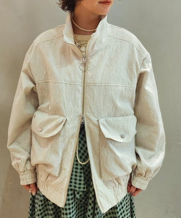 saori KATOさんの「BEAMS WOMEN｜ジャカード ナカワタ スタンドカラー ブルゾン」を使ったコーディネート