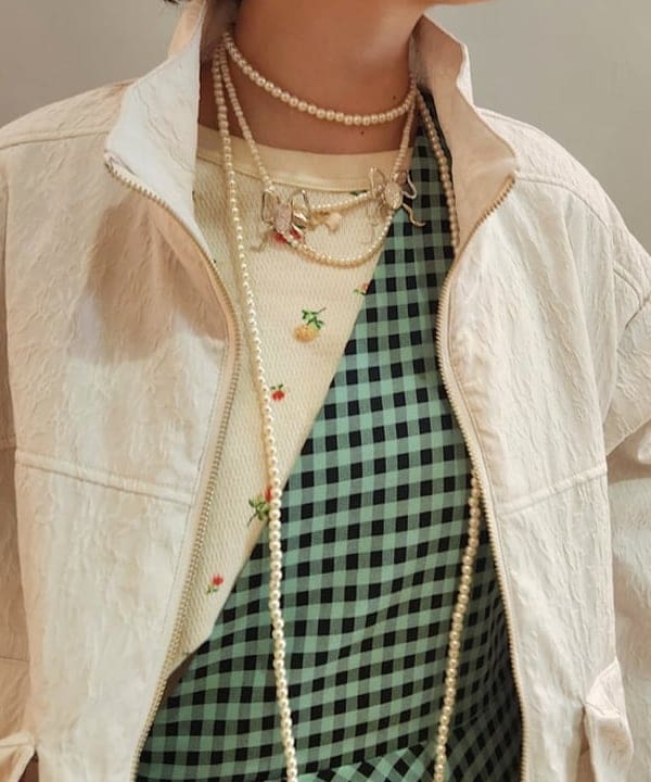 saori KATOさんの「BEAMS WOMEN｜ジャカード ナカワタ スタンドカラー ブルゾン」を使ったコーディネート