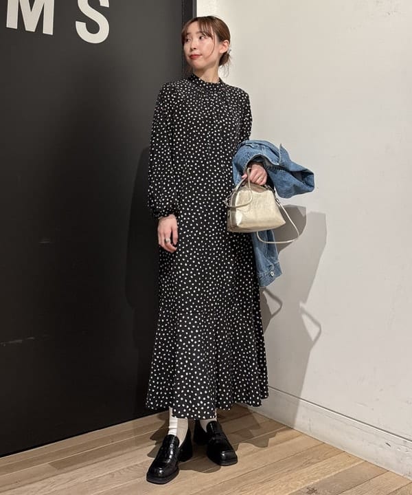 makita mikaさんの「BEAMS WOMEN｜【別注】upper hights / THE SHORT デニムジャケット」を使ったコーディネート