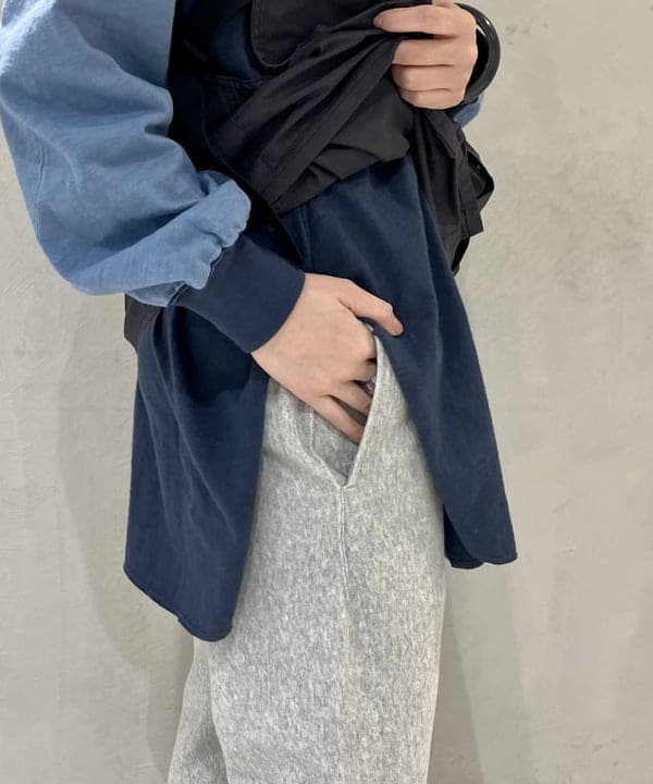 小原 もこさんの「BEAMS WOMEN｜樹脂 パール ロング ネックレス」を使ったコーディネート