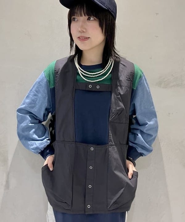 小原 もこさんの「BEAMS WOMEN｜樹脂 パール ロング ネックレス」を使ったコーディネート