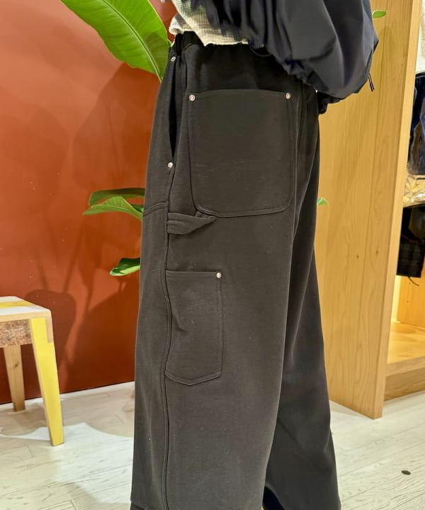 Ryohei Takataさんの「BEAMS WOMEN｜ダブルニースウェットパンツ」を使ったコーディネート