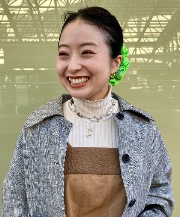 吉田　真実さんの「BAUM UND PFERDGARTEN / BEBETH ヘリンボーン リネンジャケット」を使ったコーディネート