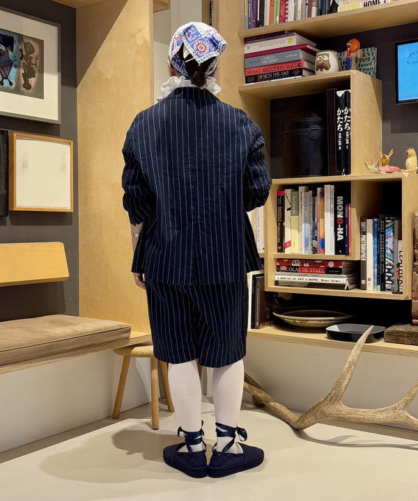 吉野 多恵さんの「BEAMS WOMEN｜コットン リネン フリル ギャザー ショートスリーブ」を使ったコーディネート