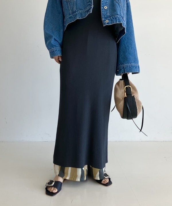 SAKAIさんの「BEAMS WOMEN｜コットンアセテート フレアスリーブ ワンピース」を使ったコーディネート