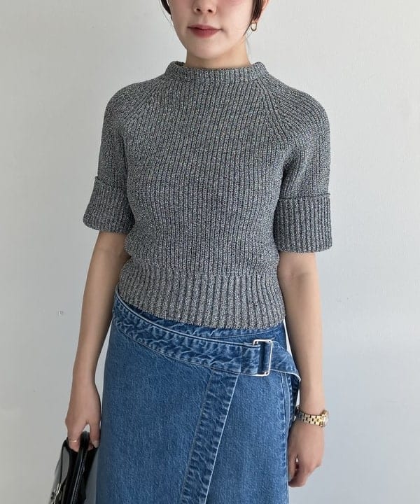 SAKAIさんの「BEAMS WOMEN｜AK+1 / ショート ラメ ニット」を使ったコーディネート