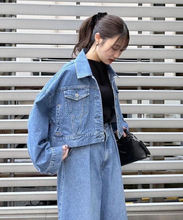 YUIさんの「BEAMS WOMEN｜【別注】upper hights / THE SHORT デニムジャケット」を使ったコーディネート